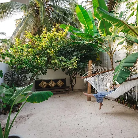 Mala Boutique Hotel Bwejuu Exterior photo